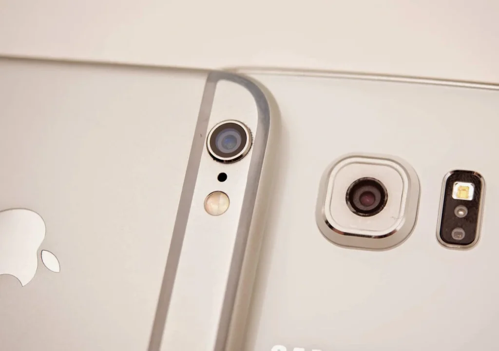 Galaxy S6 versus iPhone 6: first-glance similarities aren't a bad thing