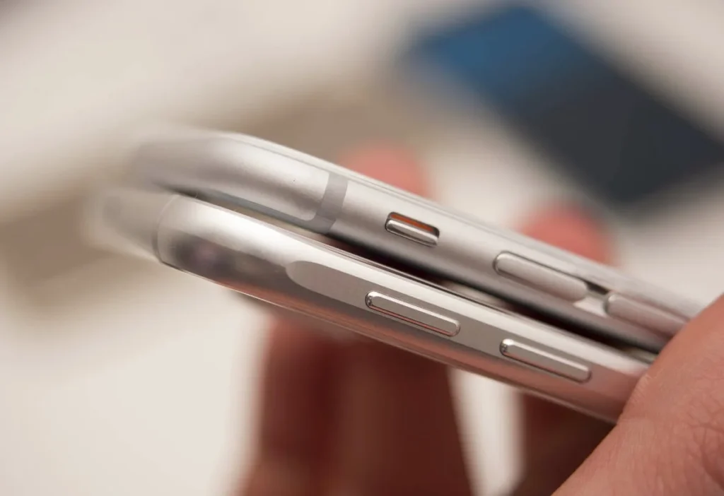 Galaxy S6 versus iPhone 6: first-glance similarities aren't a bad thing