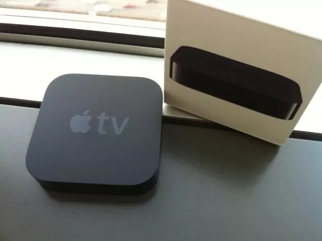 Wireless Display Standards Explained: AirPlay, Miracast, WiDi, Chromecast, and DLNA